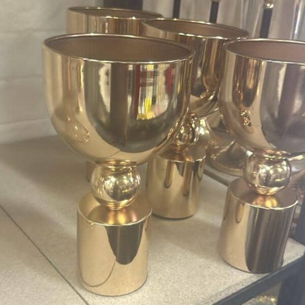 Gold centerpiece